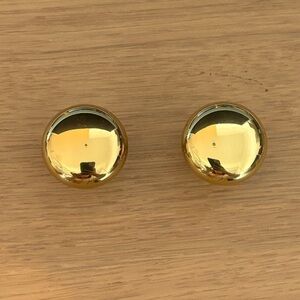 Set of 2 cabinet door knobs Solid brass. New
